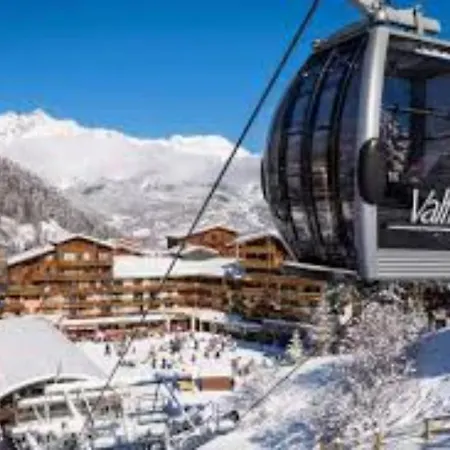 Les Melezets 2 Au Pieds Des Pistes Et Des Commerces Apartment *